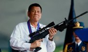 Президент Филиппин собрался в отставку из-за женщин