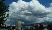 Алматинцы делятся снимками невероятных облаков