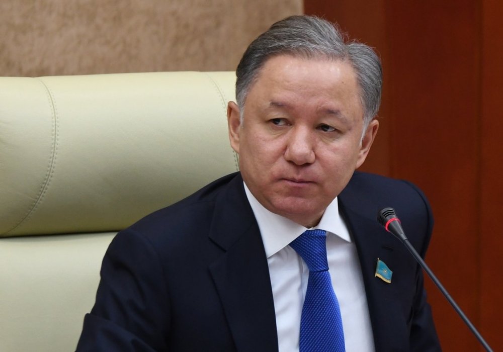 Нигматулин открыл совместное заседание палат Парламента