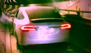 Кроссовер Tesla начал ездить по рельсам в подземном тоннеле