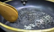 Ученые выяснили, какая посуда может вызывать рак