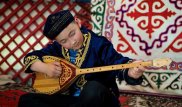 Казахстан празднует Национальный день домбры