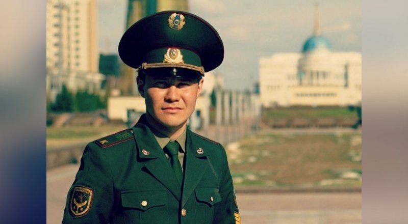 Пожарный из Атырау записал эмоциональное обращение к казахстанцам