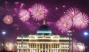 Праздничный салют прогремел в Астане