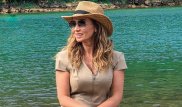 Телеведущая Анфиса Чехова опубликовала фото топлесс