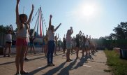"Нервную систему детей привести в порядок": Как правильно выбрать летний лагерь