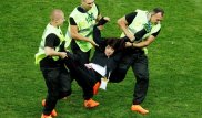 "Вы Россию подставили". Допрос Pussy Riot, или кто чуть не сорвал финал ЧМ-2018
