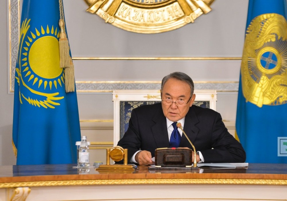 Отношение госслужащих к простому человеку не меняется - Назарбаев