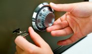 В каких сейфах можно хранить 14 миллионов тенге