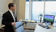 Фото кабинета Медведева удивило россиян