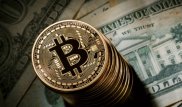 Курс биткоина превысил 7,5 тысячи‍ долларов