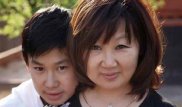 Мама Дениса Тена обратилась к общественности