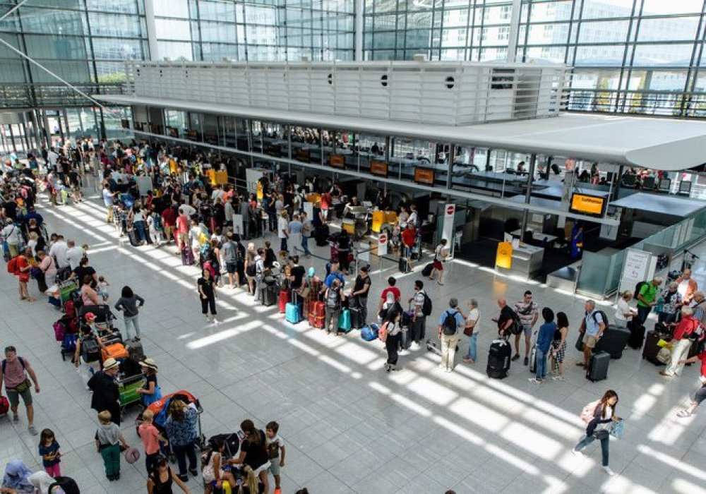 Из-за одной пассажирки в аэропорту Мюнхена отменили более 300 рейсов