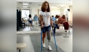 Попавшей под мусоровоз в Алматы девочке собрали деньги на протез