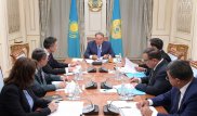 Назарбаев провел совещание в Акорде