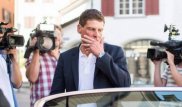 Победитель "Тур де Франс" арестован за вторжение к актеру Тилю Швайгеру