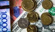 Тенге ослаб до уровня февраля 2016 года