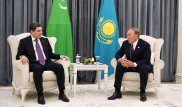 Назарбаев встретился с Бердымухамедовым