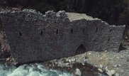 Чиновники проверят замок в Аксайском ущелье, который строил старик