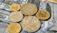 Тенге укрепился до 361 в обменниках