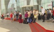 Казахстанцев выселяют из гостиницы в Батуми
