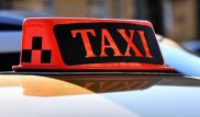 В Москве таксист уехал с ребенком пассажирки