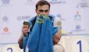 Илья Ильин впервые вышел на помост после дисквалификации