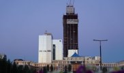 На слухи о заморозке строительства "Абу-Даби Плаза" ответили в акимате Астаны