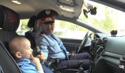 Тяжелобольной мальчик стал на один день патрульным в Алматы
