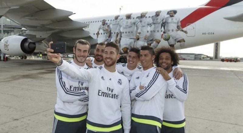 "Реал" показал салон своего роскошного самолета