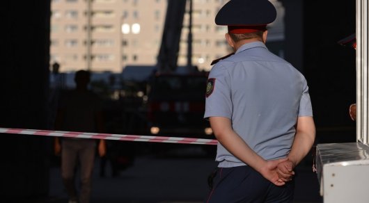 Раненный коллегой полицейский скончался в Алматы