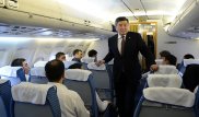 Президент Кыргызстана удивил пассажиров, полетев в США обычным рейсом