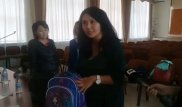 Жители Актау пожаловались в министерство на вес школьных рюкзаков