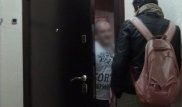 Журналист пришел по адресу прописки "отравителя" Скрипалей