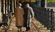 Пенсионеров и госслужащих планируют исключить из претендентов на бесплатное жилье