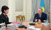 Назарбаев встретился с Абдыкаликовой