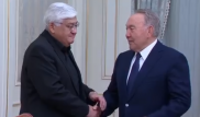 Нурсултан Назарбаев спел с Алибеком Днишевым