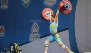 Казахстанка Садуакасова осталась без медали ЧМ по тяжелой атлетике