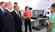 Назарбаев и Путин побеседовали со школьниками Петропавловска