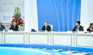 Назарбаев: Мы, политики, ведем конфронтации, а люди этого не хотят