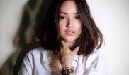 Узбекскую певицу лишили лицензии за "откровенный" клип