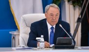 Раньше видели такое по ТВ - Назарбаев о торгах на бирже в Астане