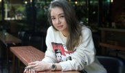 Дочь сингапурского миллиардера подарила юрты бездомным