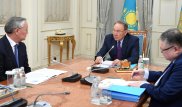 Назарбаев поговорил с ректором одного из старейших вузов РК