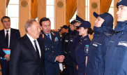 Назарбаеву показали новую форму полицейских
