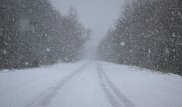 Три трассы из Астаны закрыли из-за непогоды