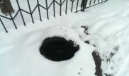 Астанчан призывают сообщать об открытых люках колодцев