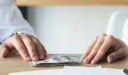 Мировая экономика из-за коррупции ежегодно теряет 2,6 триллиона долларов