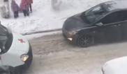 Водитель авто в Темиртау заставил скорую уступить ему дорогу