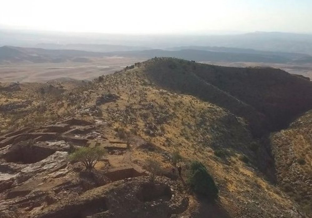 Вид на крепость Узундара - один из ключевых элементов Великой Бактрийской стены. © Институт археологии РАН